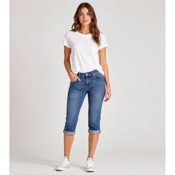 Levi's Denim - Levi's Capri Jeans Womens 4/27 Blue Cotton Dark Wash Cuffed Hem
